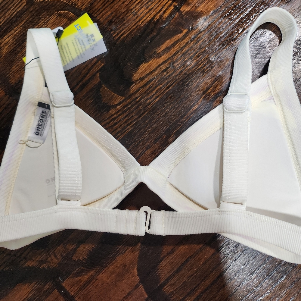 Oneone Kameron Bikini Top - Picture 6 of 9